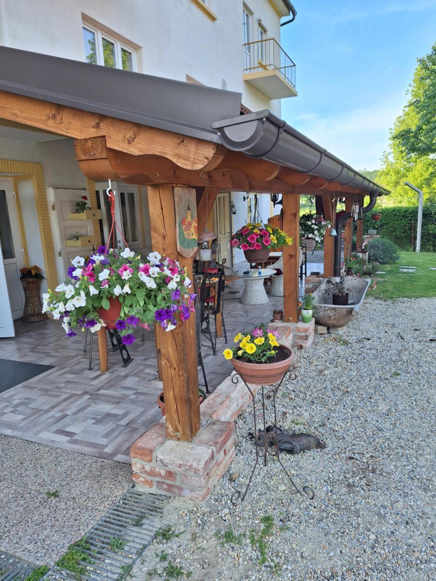 Mill House Apartment And Camping Ljutomer Exteriör bild