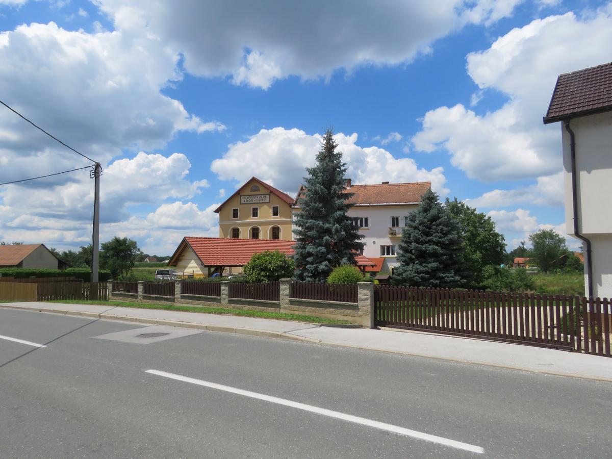 Mill House Apartment And Camping Ljutomer Exteriör bild
